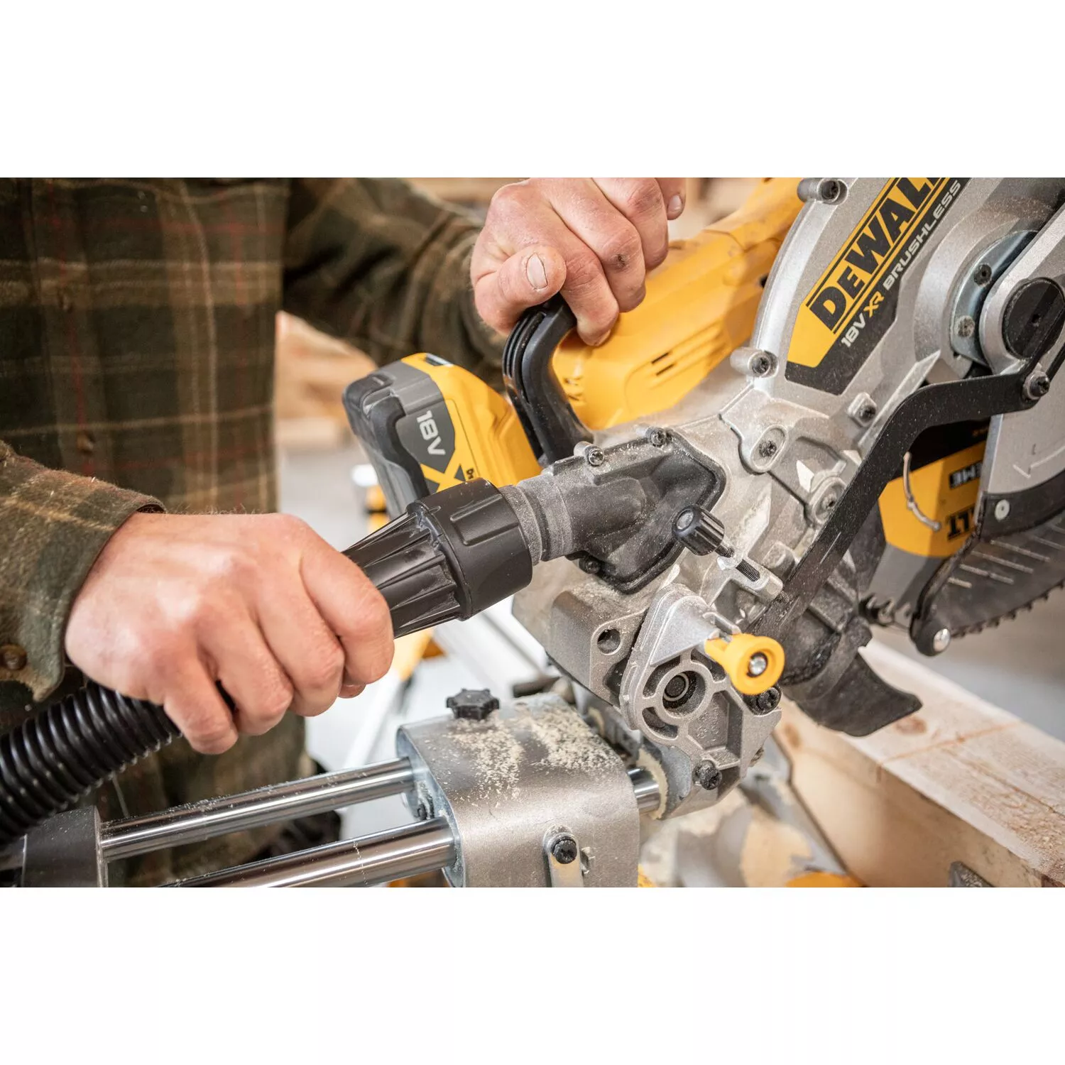 DeWALT DCS782N 18V Li-ion accu afkortzaagmachine body - 305mm-image