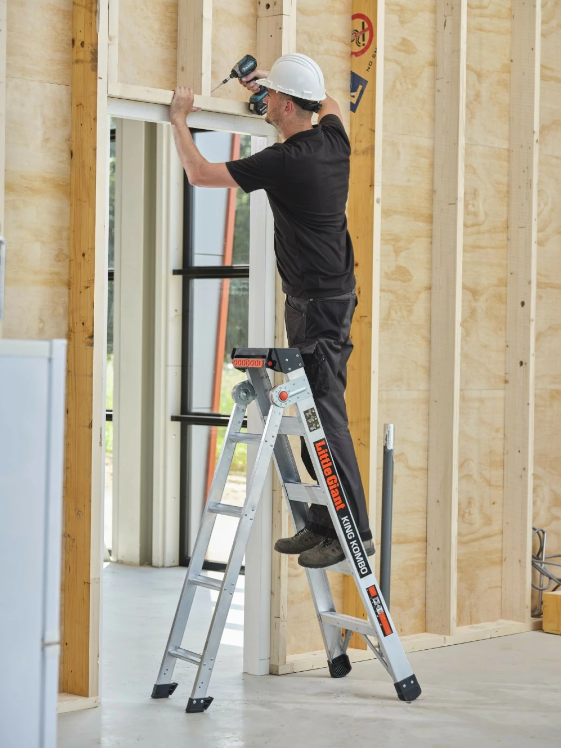 Altrex 503075 King Kombo 3 en 1 escalier multifonctionnel 5 + 3 marches-image