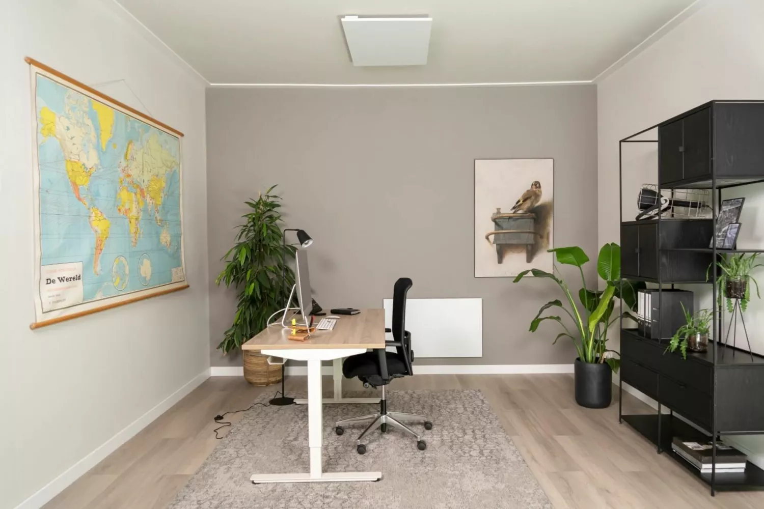 EUROM Mon Soleil 600 Wi-Fi Chauffage de plafond infrarouge - 600W - 13,8kg-image