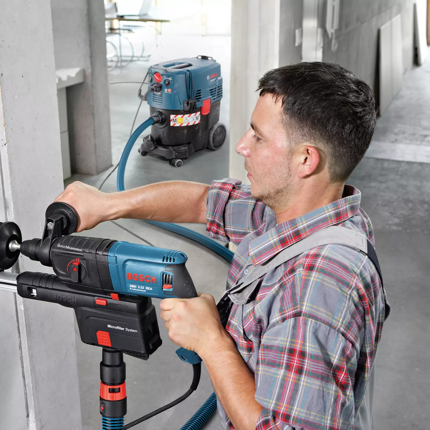 Bosch 06019C31W0 - Aspirateur GAS 35 M AFC - 1380W - Classe - M - 35L Connexion -BE/FR (mise à la terre des broches)-image