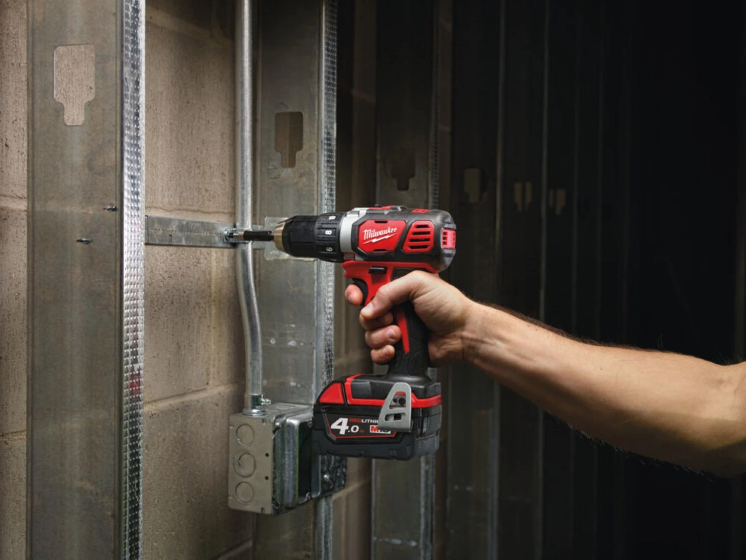 Milwaukee M18 BDD-403C 18V Li-Ion Accu boor-/schroefmachine compact set (3x 4,0Ah) in koffer-image