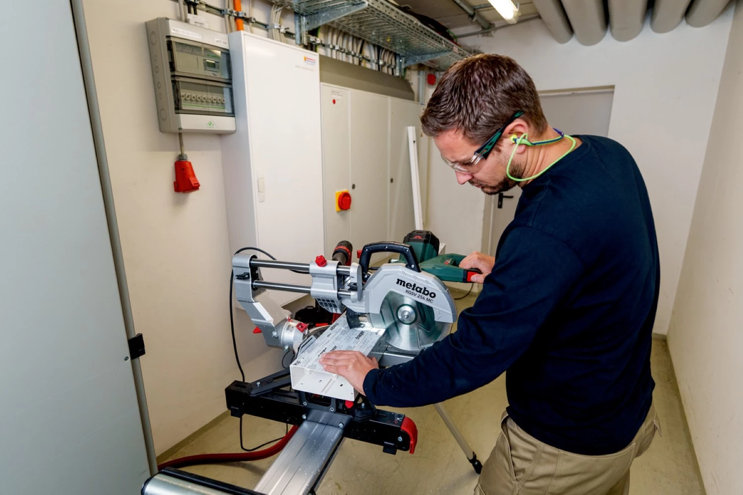 Metabo KGSV 254 MC Afkortzaag - 1450W - 254 x 30mm-image