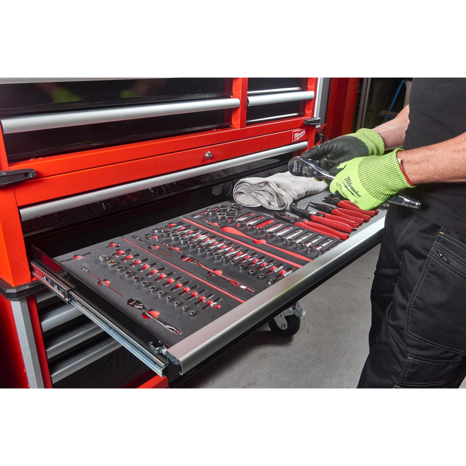 Milwaukee 4932478852 TOOLGUARD™ Stalen gereedschapswagen met 10 lades - 46˝ / 117 cm-image