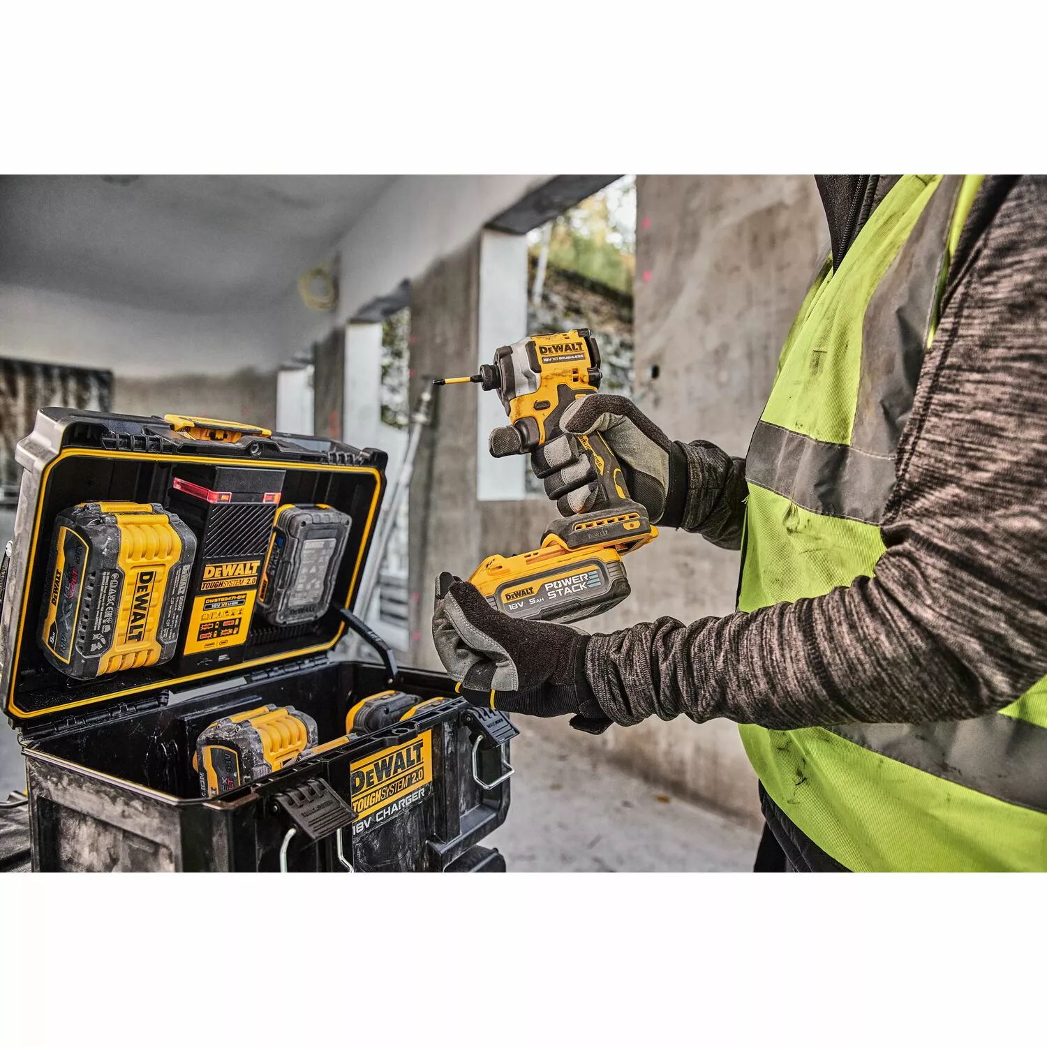 DeWALT DWST83471 ToughSystem 2.0 Coffret/Chargeur de Batterie-image