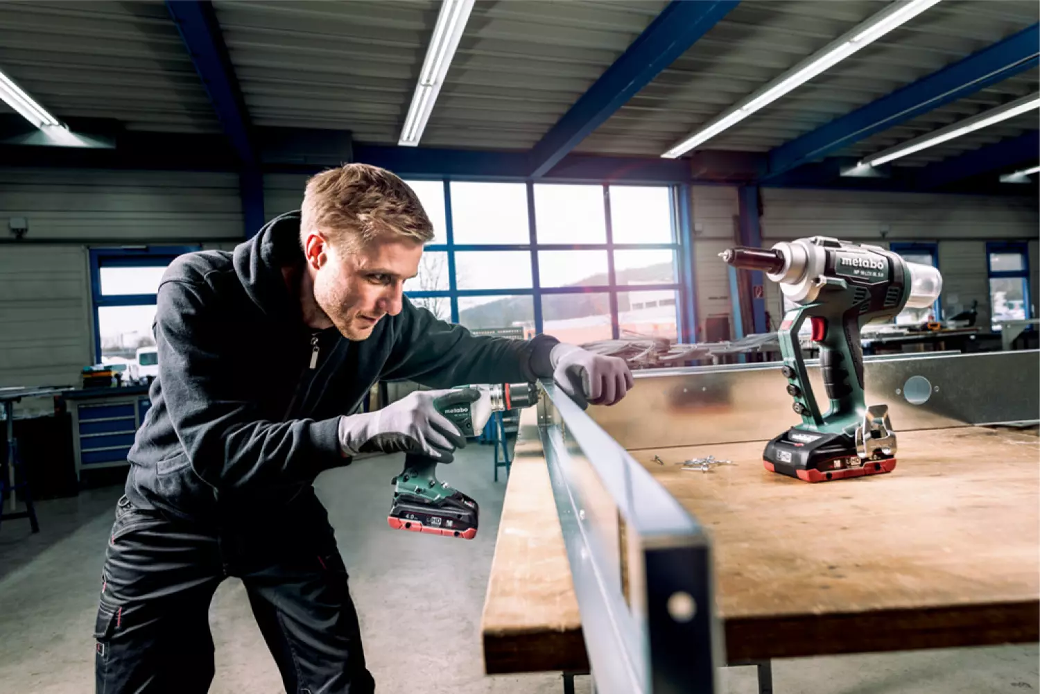 Metabo NP 18 LTX BL 5.0 Pistolet à riveter sans fil - Machine seule-image