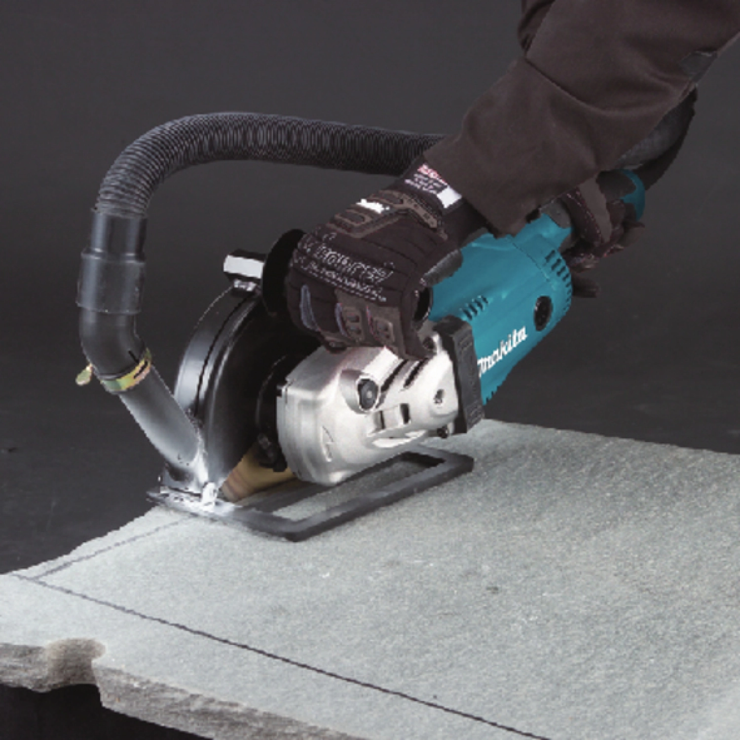 Meuleuse D'angle MAKITA GA9020RF 230mm - 2200W, 6600 Tr/min, Filaire, Bleue, Poids 5.8kg, Professionnelle - 1