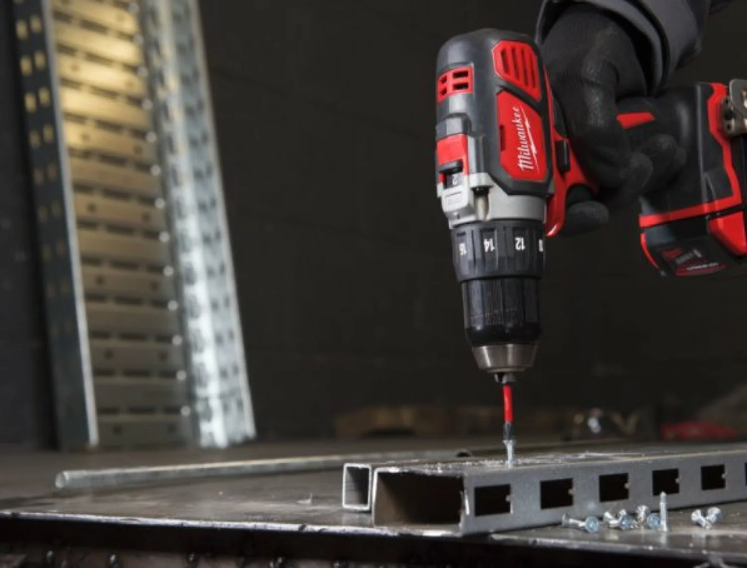 Milwaukee M18 BDD-0 18V Li-Ion accu boor-/schroefmachine body-image