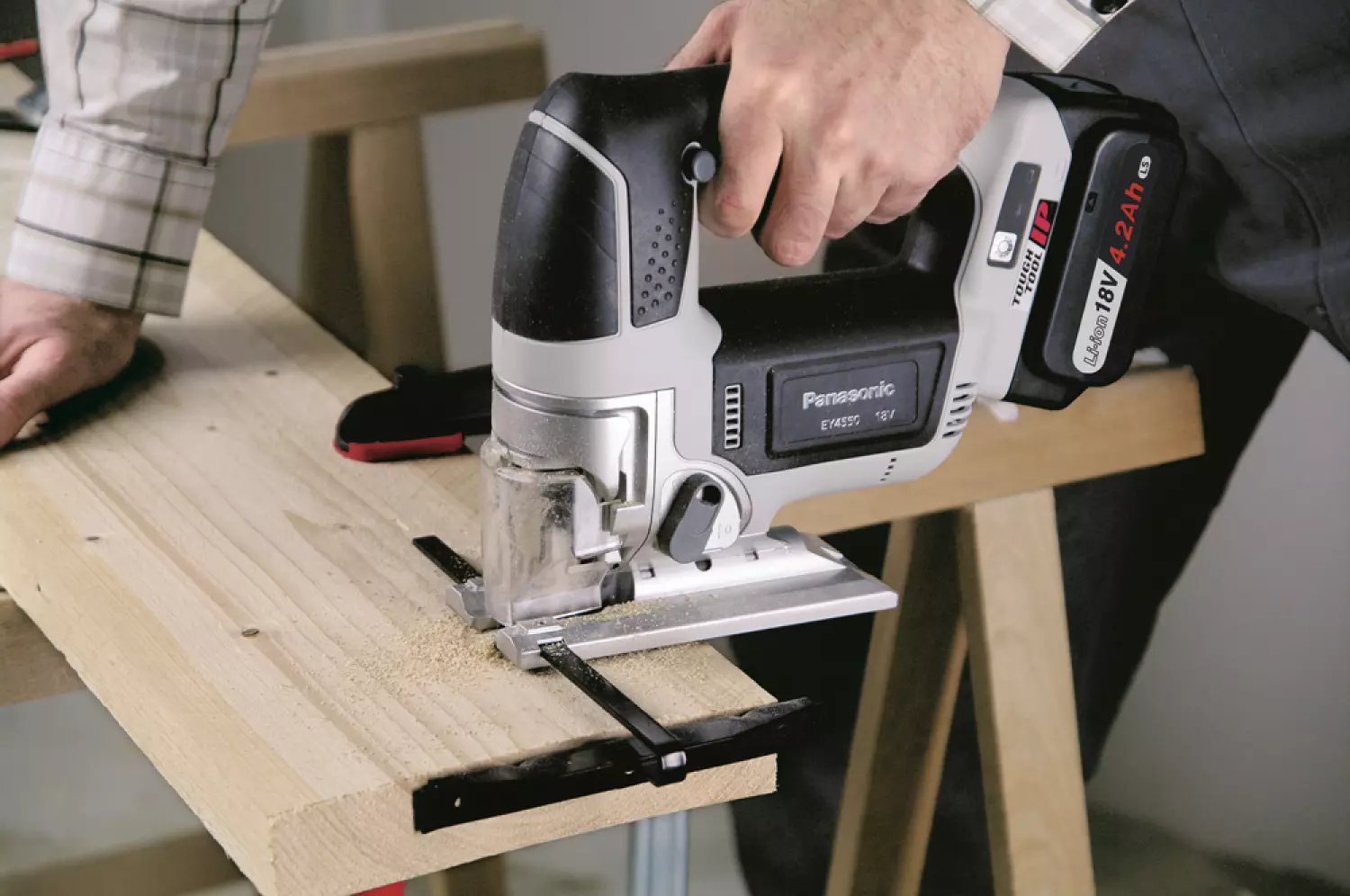 Panasonic EY4550X 18V Li-Ion Accu decoupeerzaag body - D-greep - variabel-image