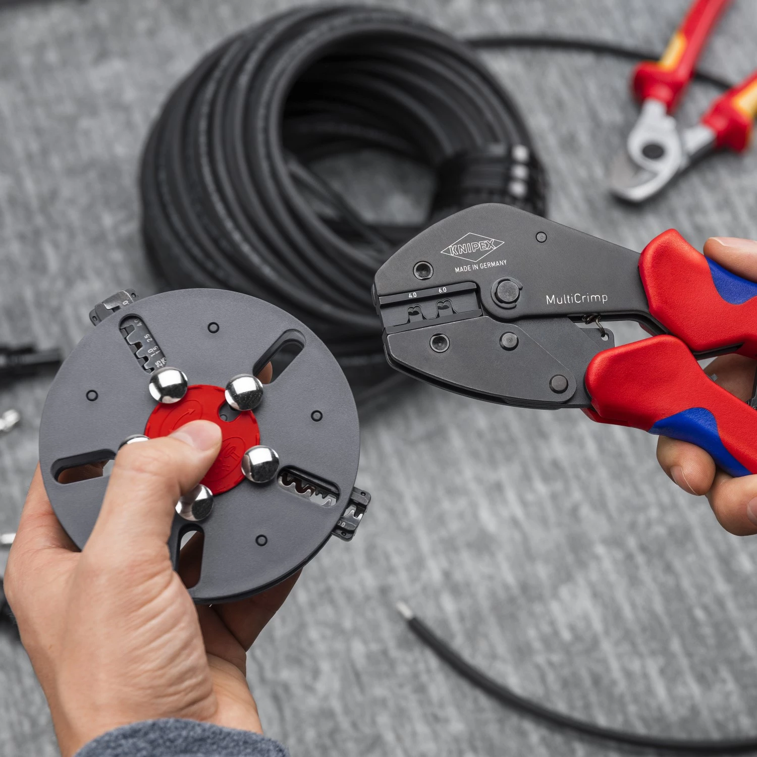 Knipex 97 33 03 MultiCrimp Krimptang met wissellader - MC4 /MC4 EVO2 - 0.25 - 6 mm²-image