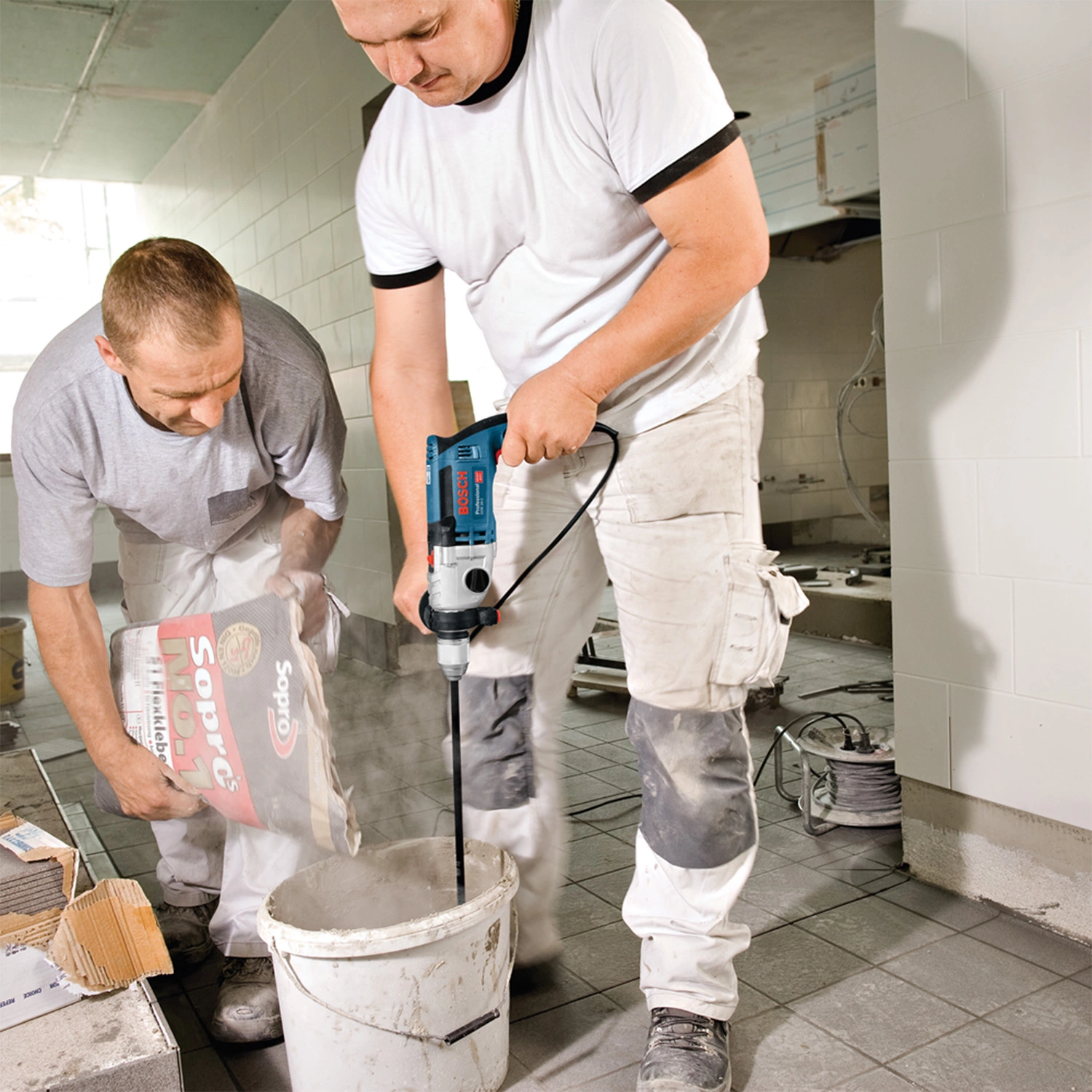 Bosch 060119C801 - Perceuse à percussion GSB 24-2-image