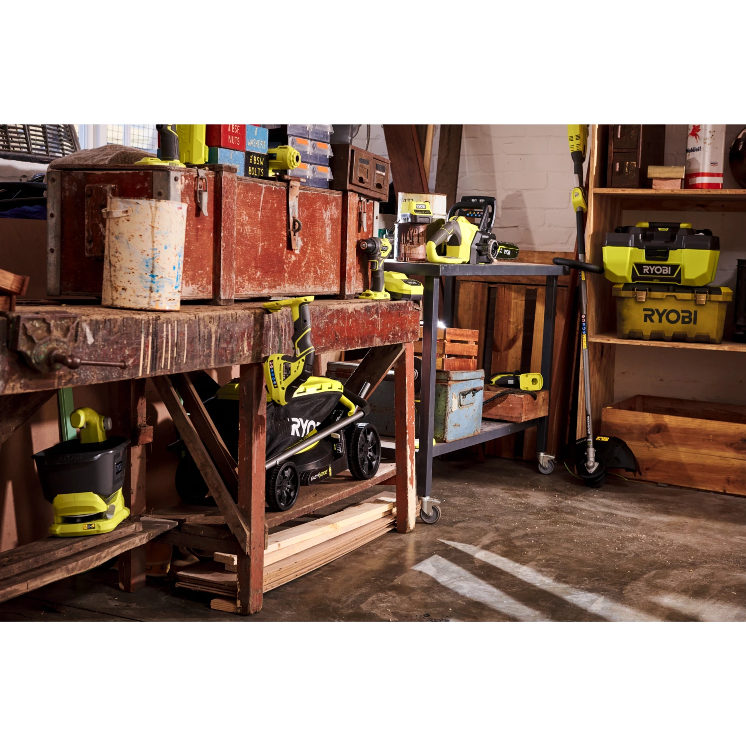 Ryobi RLM18X33B40 Kit tondeuse à gazon sans fil 18V Li-Ion (1x 4.0Ah) - 33cm-image