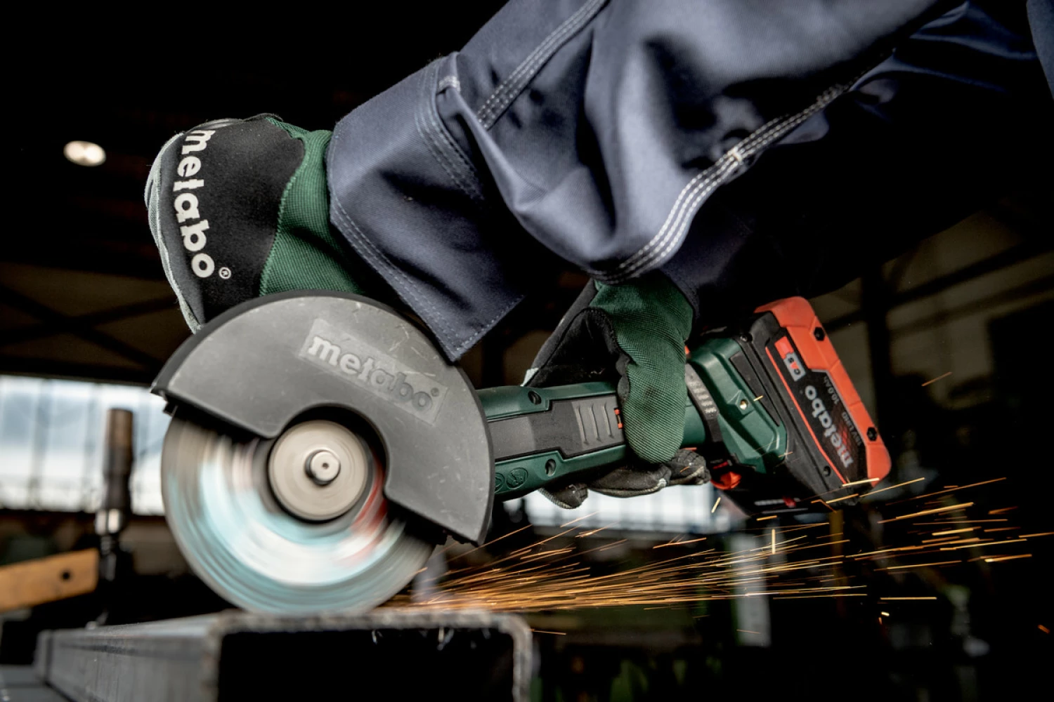 Metabo WPB 18 LT BL 11-125 Quick 18V Li-ion Accu haakse slijper body in metaBOX - 125 mm-image