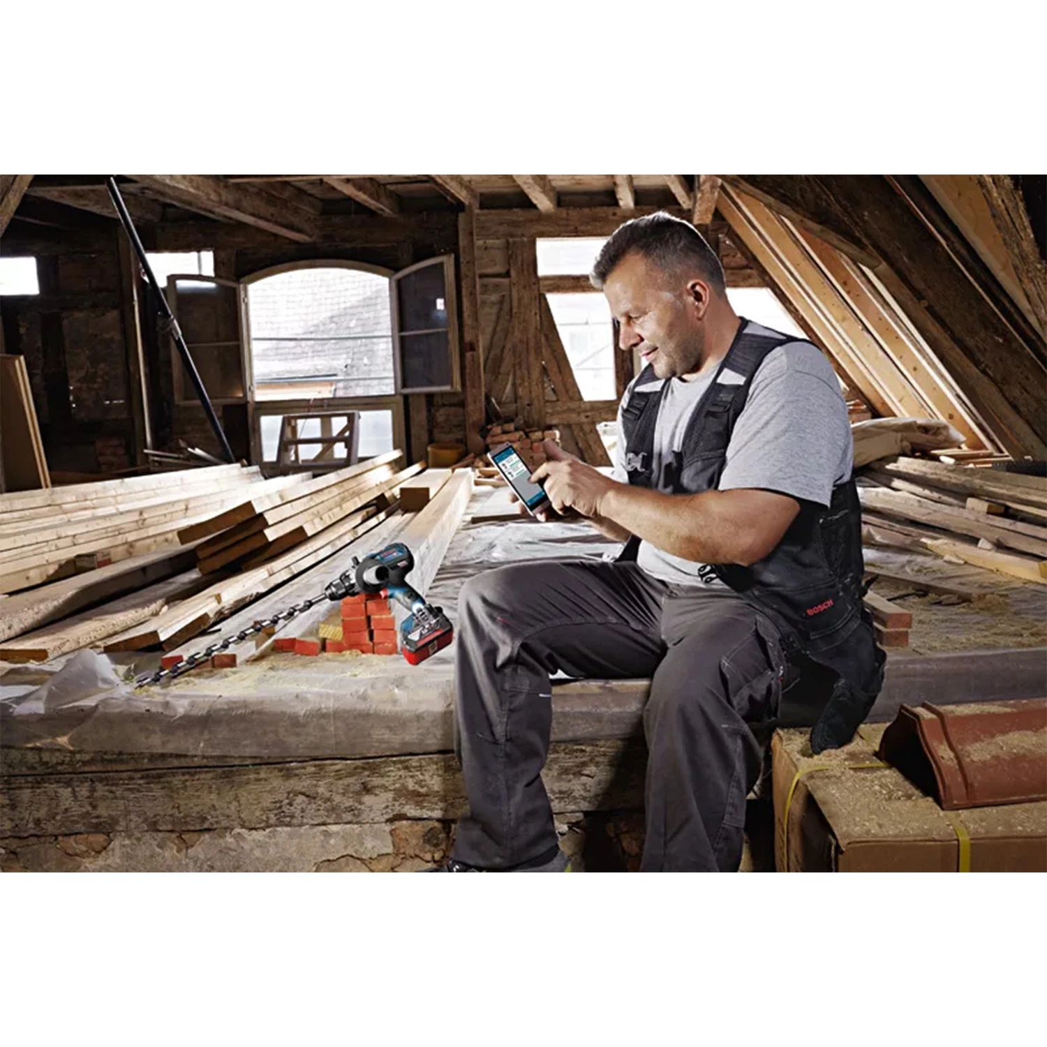 Bosch GSR18V-110 Jeu de visseuses sans fil Li-ion 18V (batterie 3x 4Ah) en L-Boxx - 110Nm-image