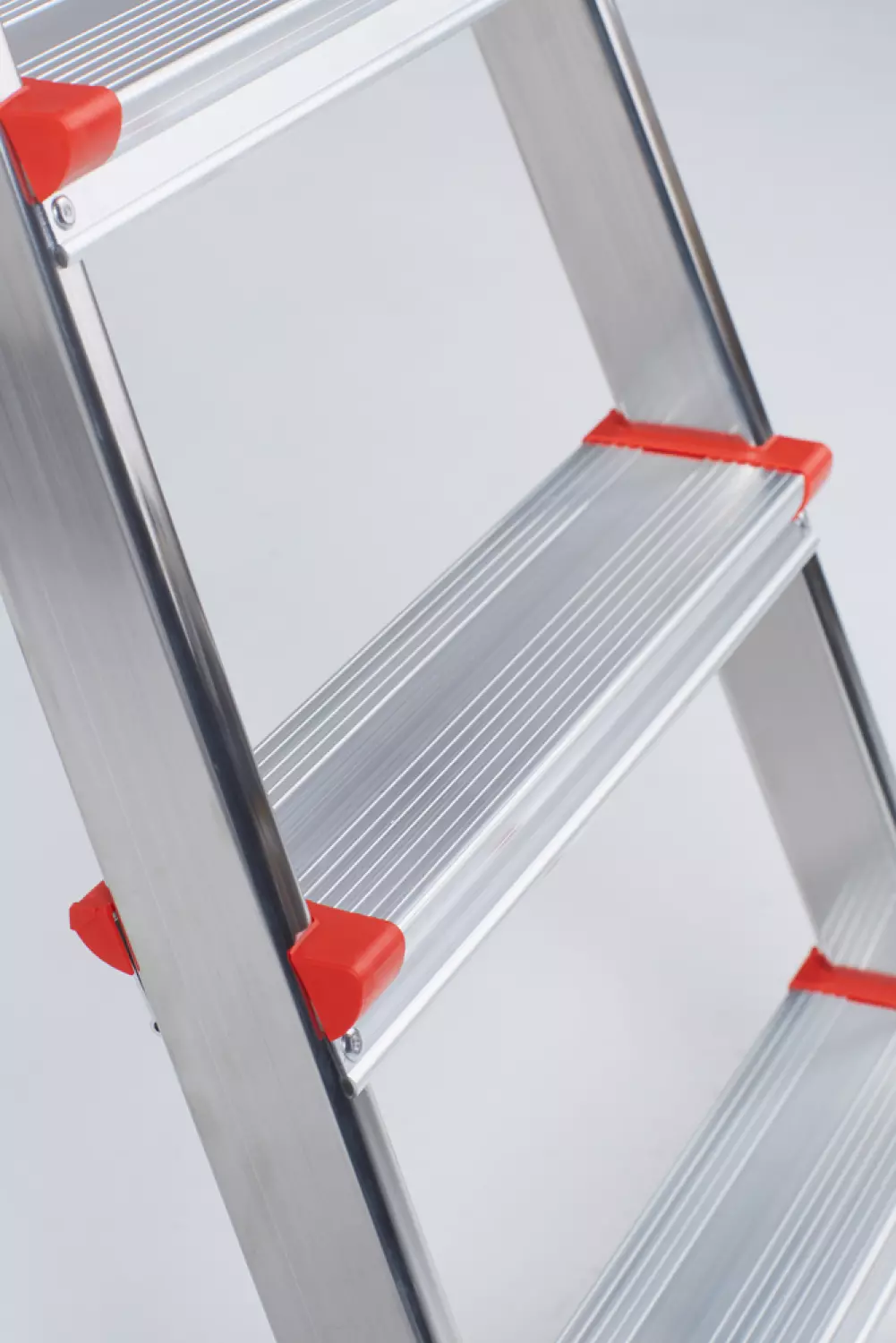 Altrex Lima Huishoudtrap - Aluminium - 4 treden - max. werkhoogte 2,8m-image