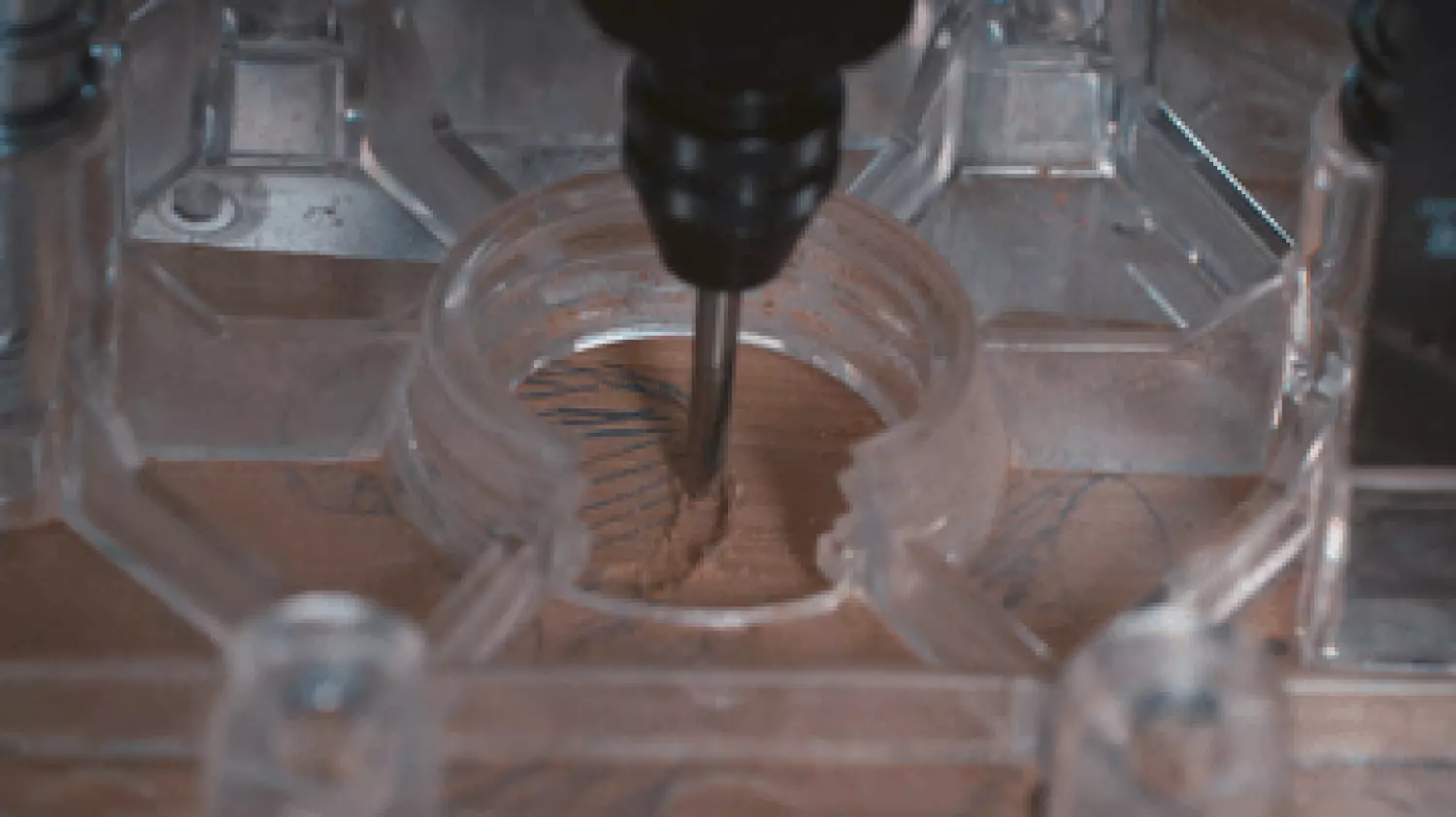 DREMEL 660JA 7-Delige multifunctionele Frezenset in houten koffer-image