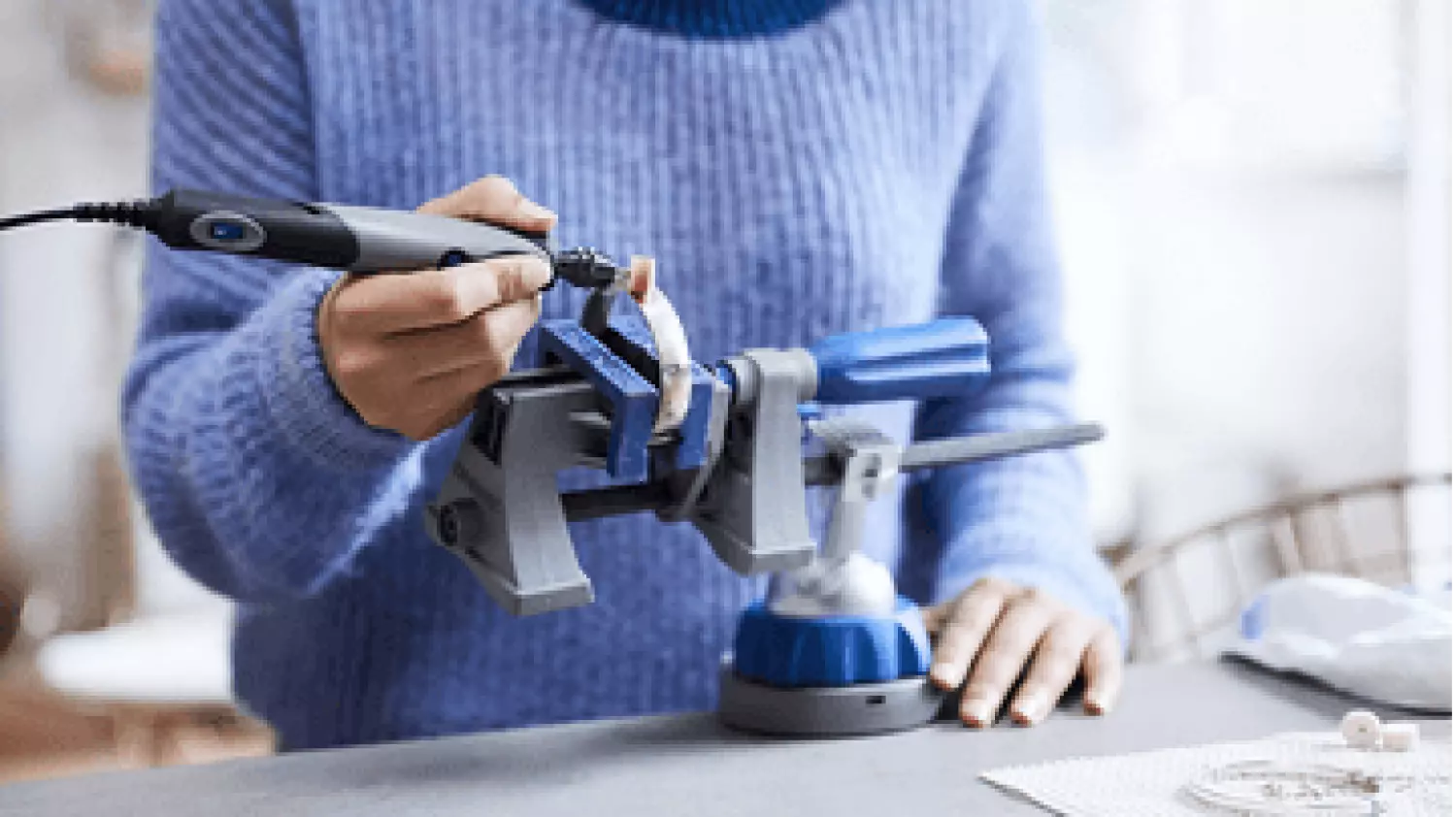 Dremel 2615S723JA - Coffret de 100 accessoires multi-usage-image