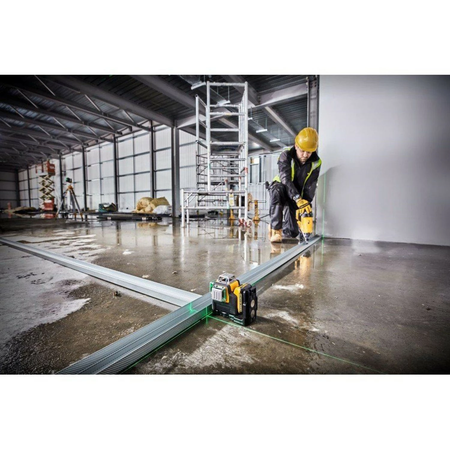 DeWALT DCE089D1GTRI 10.8V Li-Ion accu Kruislijnlaser in koffer (1x 2,0Ah accu) + statief - 30m-image