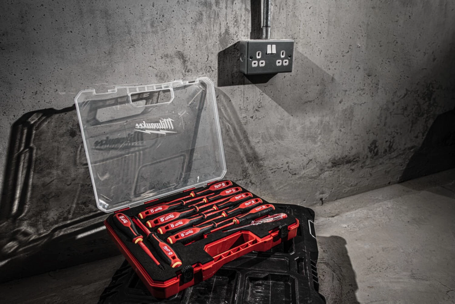 Milwaukee 4932479095 12-piece Tri-lobe VDE visseuse ensemble dans l'étui - SL/PH/PZ/TX-image
