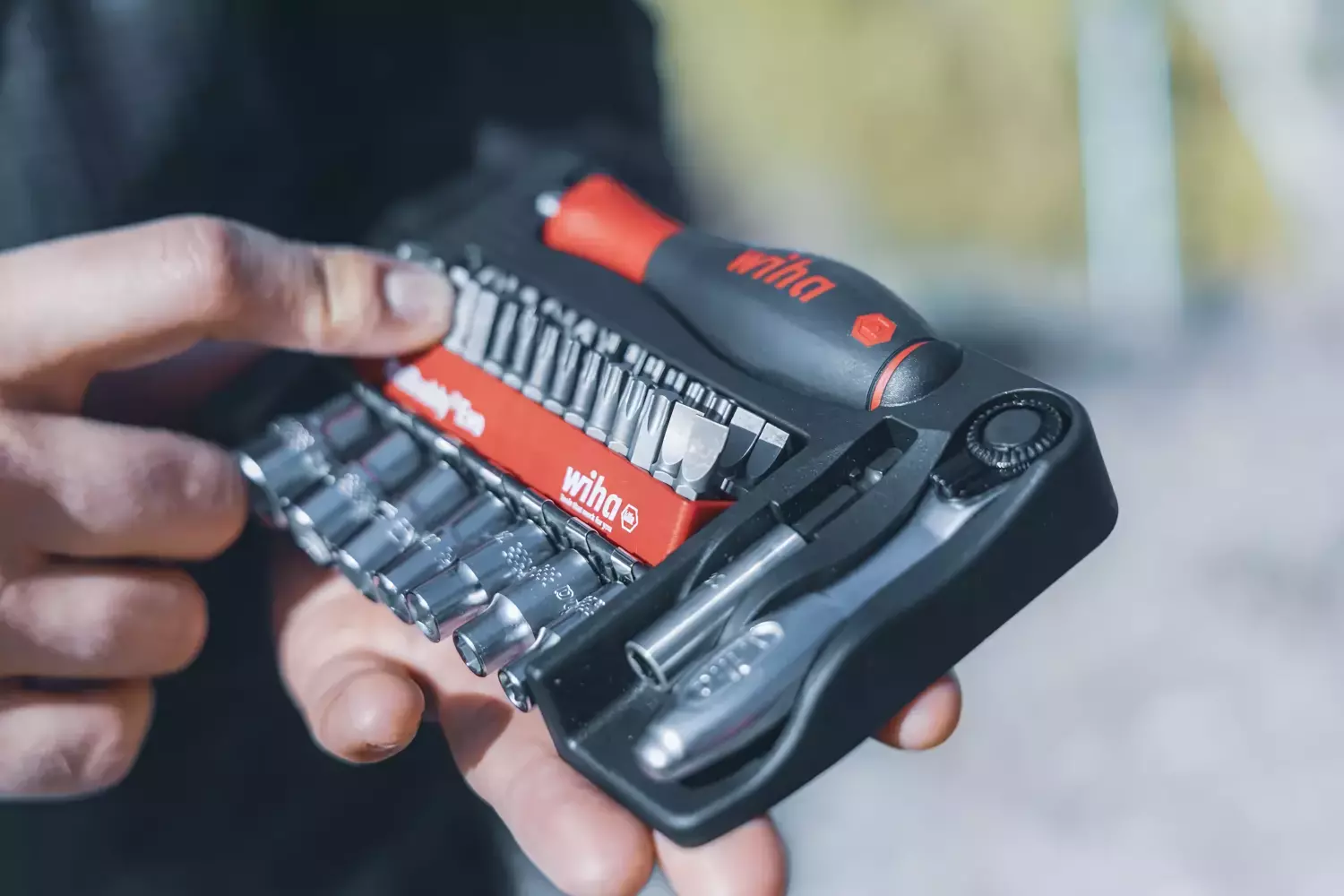 Wiha ProBuddy Evo 46960 Jeu d'outils - dans un coffret à embouts - 40 pièces-image